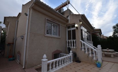 Herverkoop - Villa -
Algorfa - Montemar