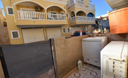 Herverkoop - Herenhuis -
Algorfa - Montemar