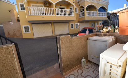 Herverkoop - Herenhuis -
Algorfa - Montemar