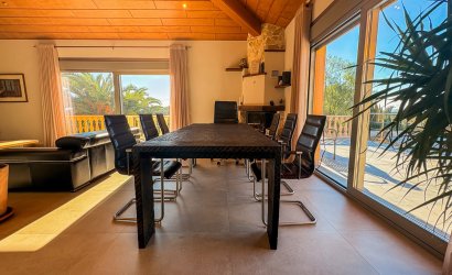 Resale - Villa -
Elche - Las Bayas