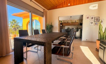 Resale - Villa -
Elche - Las Bayas