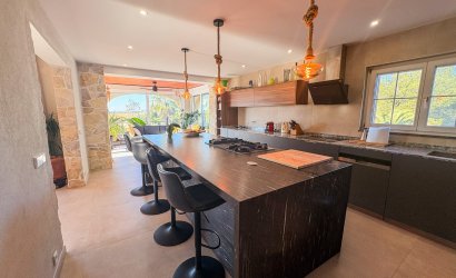 Resale - Villa -
Elche - Las Bayas