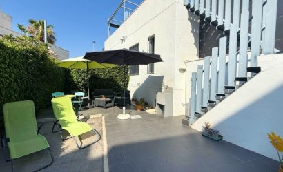 Reventa - Villa -
Orihuela Costa - Villamartín