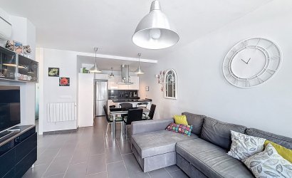 Reventa - Villa -
Orihuela Costa - Villamartín