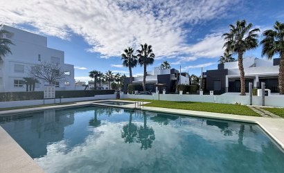 Reventa - Villa -
Orihuela Costa - Villamartín