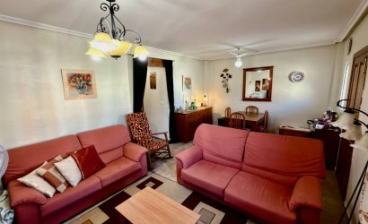 Herverkoop - Villa -
Guardamar del Segura - El Raso