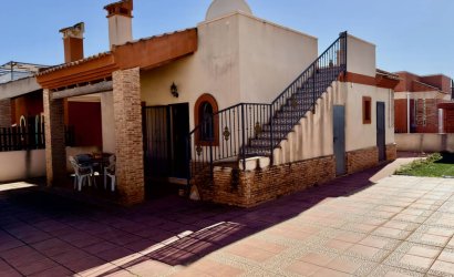 Herverkoop - Villa -
Guardamar del Segura - El Raso