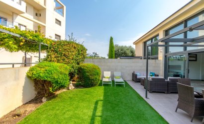 Resale - Villa -
Villamartín - Los Dolses