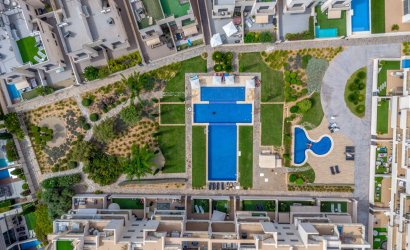 Resale - Villa -
Villamartín - Los Dolses