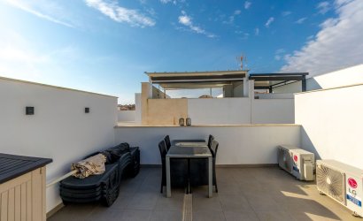 Resale - Townhouse -
Orihuela Costa - Villamartín