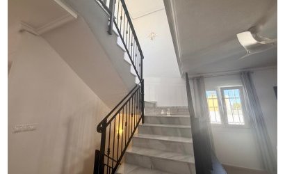 Reventa - Villa -
Torre Pacheco - Sierra Golf