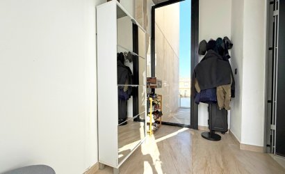 Herverkoop - Villa -
Orihuela Costa - Villamartín