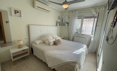 Resale - Townhouse -
Torre de La Horadada - Torre de La Horadada - Town