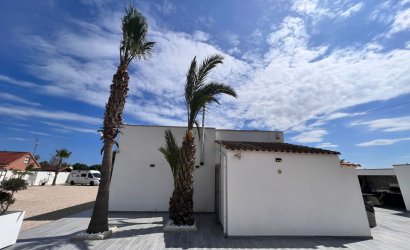 Herverkoop - Country House -
Elche - La Marina