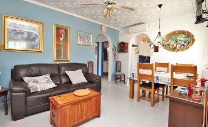 Resale - Villa -
Torrevieja - El Chaparral