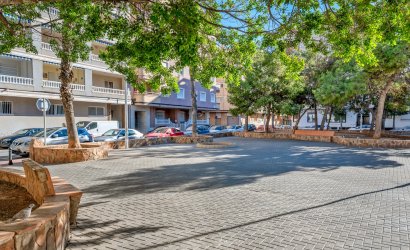 Herverkoop - Apartment -
Torrevieja - Playa del Cura