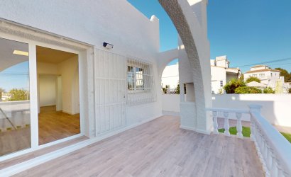 Herverkoop - Herenhuis -
Orihuela Costa - Villamartin