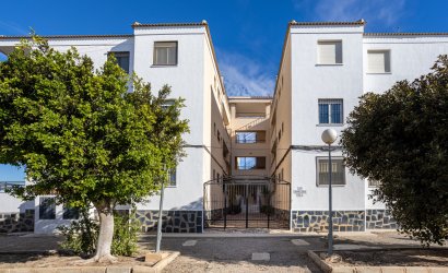 Reventa - Apartment -
Torrevieja - La Siesta