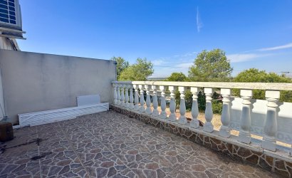 Herverkoop - Herenhuis -
Guardamar del Segura - Lomas de Polo-Pinomar