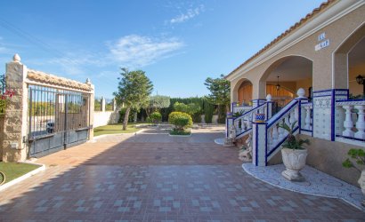 Reventa - Country House -
Albatera