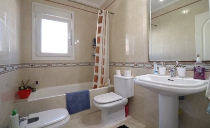 Resale - Villa (detached) -
Benijofar - Monte Azul