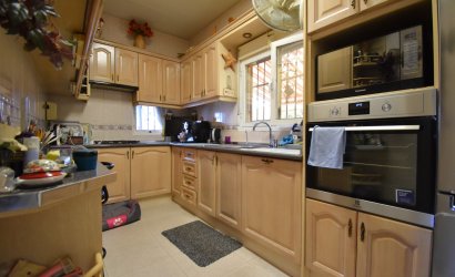 Resale - Villa (detached) -
Orihuela Costa - Los Balcones