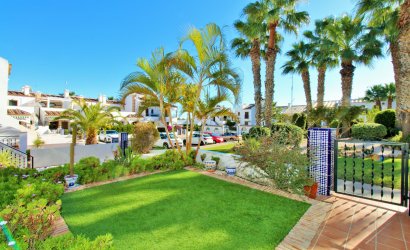 Herverkoop - Herenhuis -
Villamartín - PAU 8