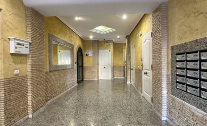 Resale - Apartment -
Torrevieja - El Molino