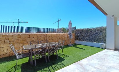 Revente - Apartment -
Finestrat