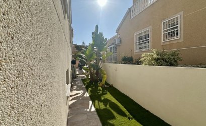 Resale - Detached Villa -
Orihuela Costa - Los Altos