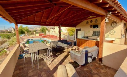 Reventa - Country House -
Orihuela
