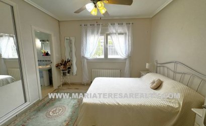 Resale - Villa -
Lo Santiago - Gea y Trujols