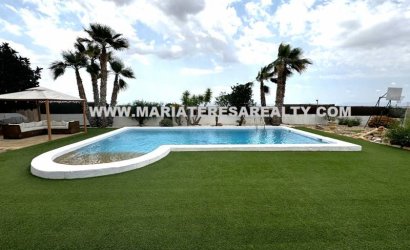 Resale - Villa -
Lo Santiago - Gea y Trujols