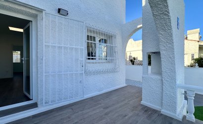Resale - Townhouse -
Orihuela Costa - Las Filipinas