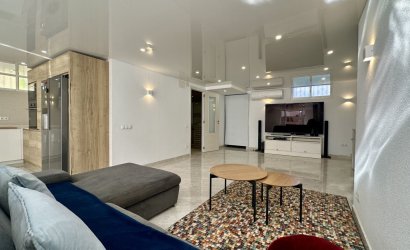 Resale - Villa -
Orihuela Costa - Los Altos