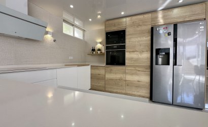 Resale - Villa -
Orihuela Costa - Los Altos