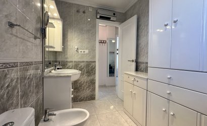 Resale - Villa -
Orihuela Costa - Los Altos