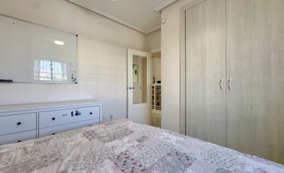 Resale - Villa -
Orihuela Costa - Los Altos