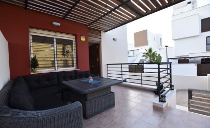 Resale - Villa -
Algorfa - La finca Golf