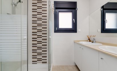 Reventa - Villa -
Torrevieja - La Mata