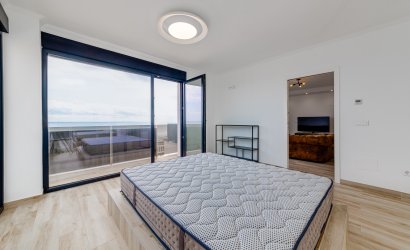Reventa - Villa -
Torrevieja - La Mata
