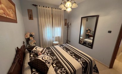 Resale - Villa -
Orihuela Costa - Campoamor