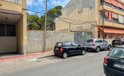 Resale - Land -
Guardamar del Segura