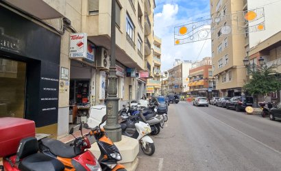 Resale - Commercial -
Guardamar del Segura - Center