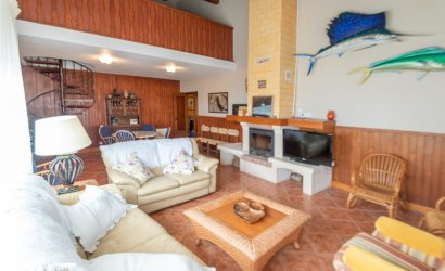 Resale - Villa -
Guardamar del Segura