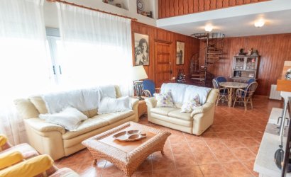 Resale - Villa -
Guardamar del Segura