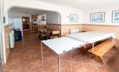 Resale - Villa -
Guardamar del Segura