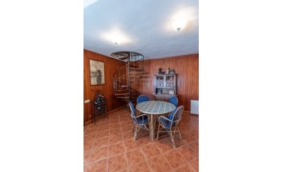 Resale - Villa -
Guardamar del Segura