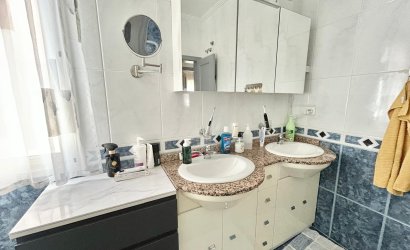 Resale - Villa -
Torrevieja - La Siesta