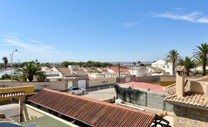 Resale - Villa -
Torrevieja - La Siesta